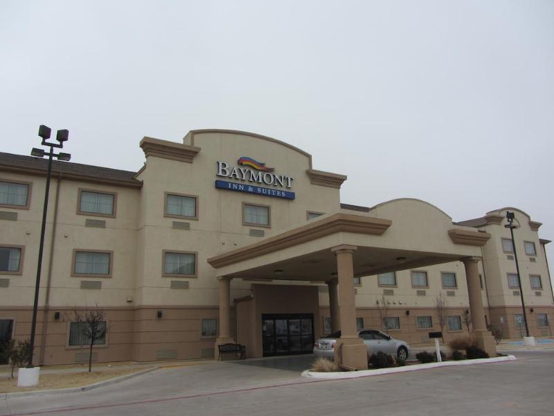 Baymont By Wyndham Snyder Hotel Exterior foto